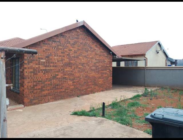3 BEDROOM HOUSE FOR SALE IN DOORNKOP